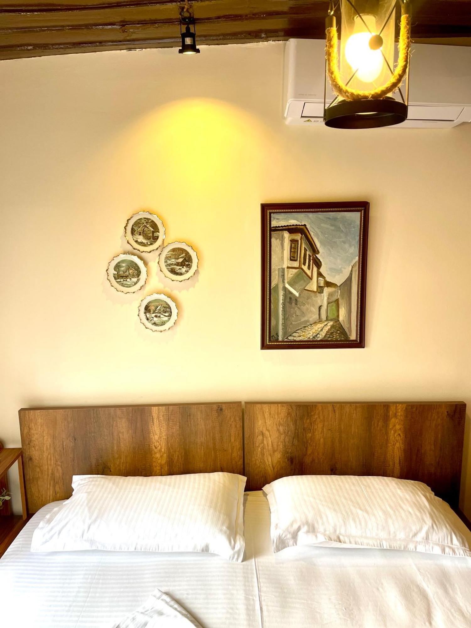 Restaurant & Guest House Semani Берат Екстериор снимка